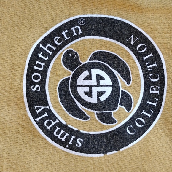 Yellow Turtle  simply southern T-shirt - Picture 4 of 8